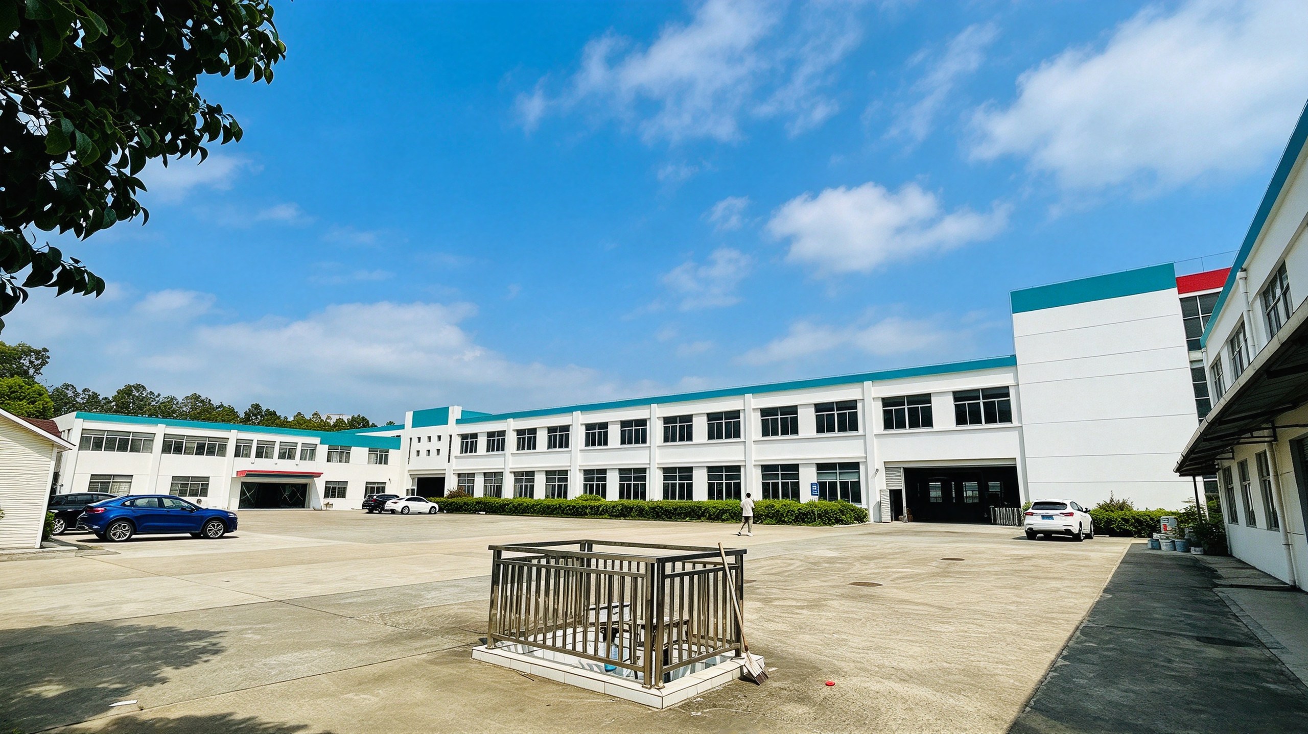 常州某企业工厂外墙维修